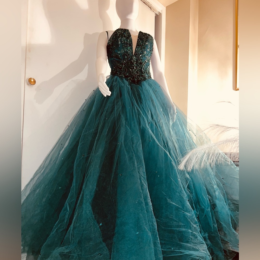 A pretty puffy dress.